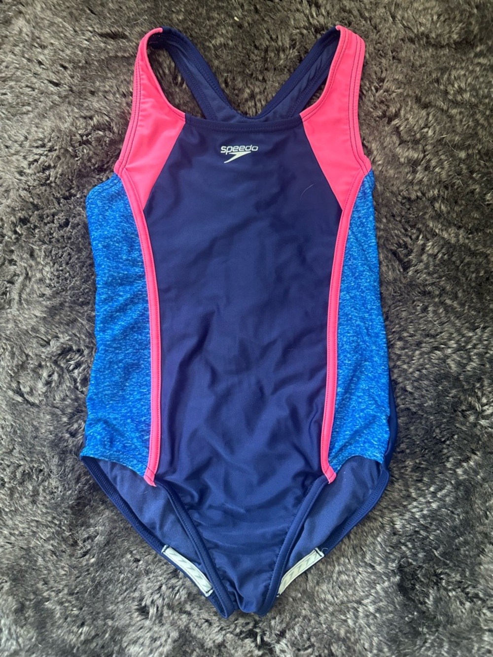 Girls Speedo Swimsuit, Medium. NWOT.
